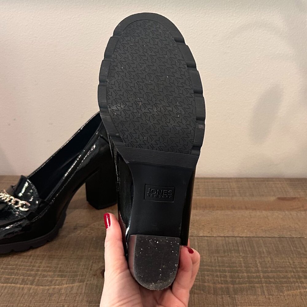 Jones New York Cyrena Black Patent Leather Block Heel Shoes - Picture 9 of 10